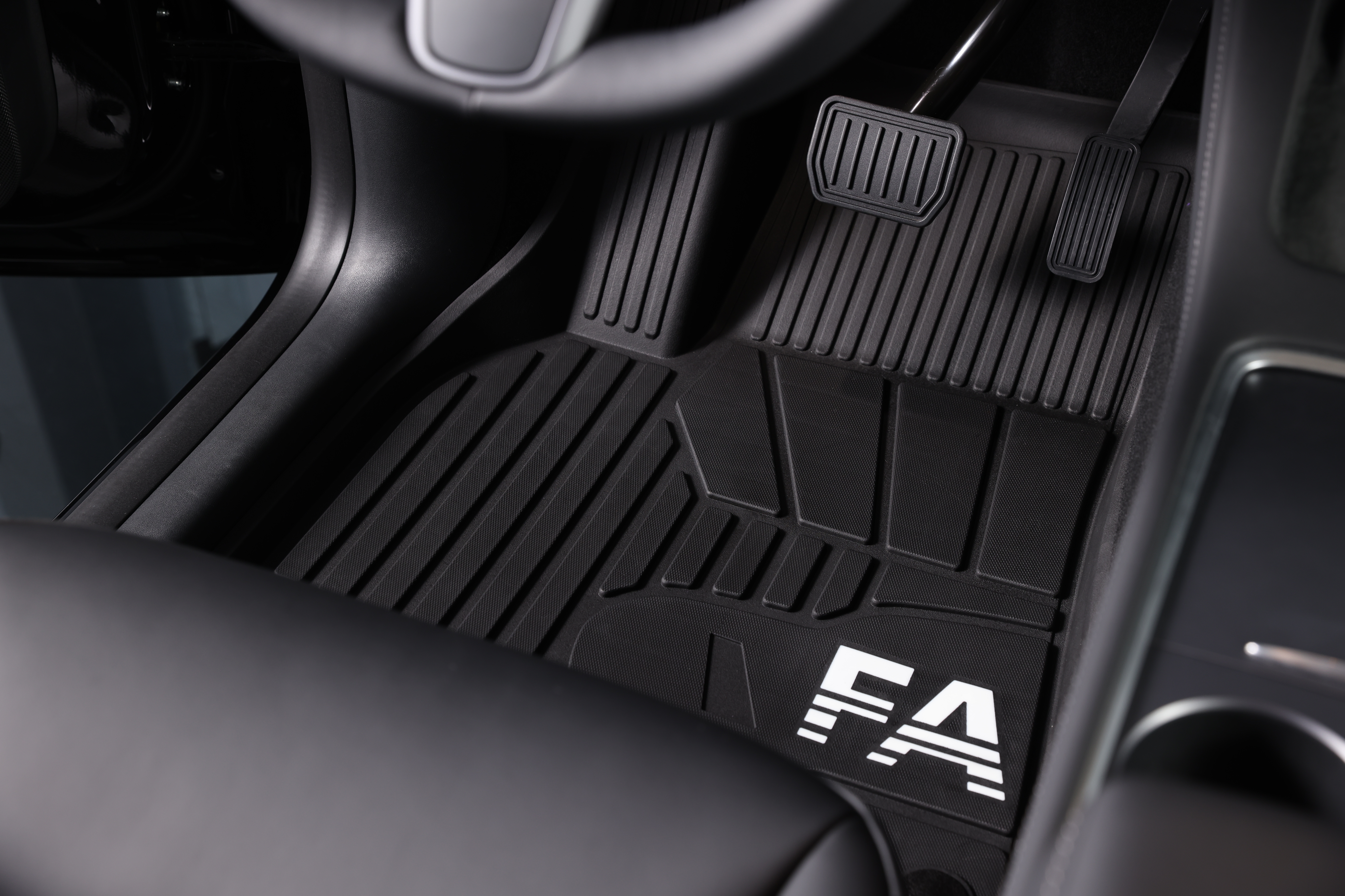 为什么汽车脚垫一定要选注塑的